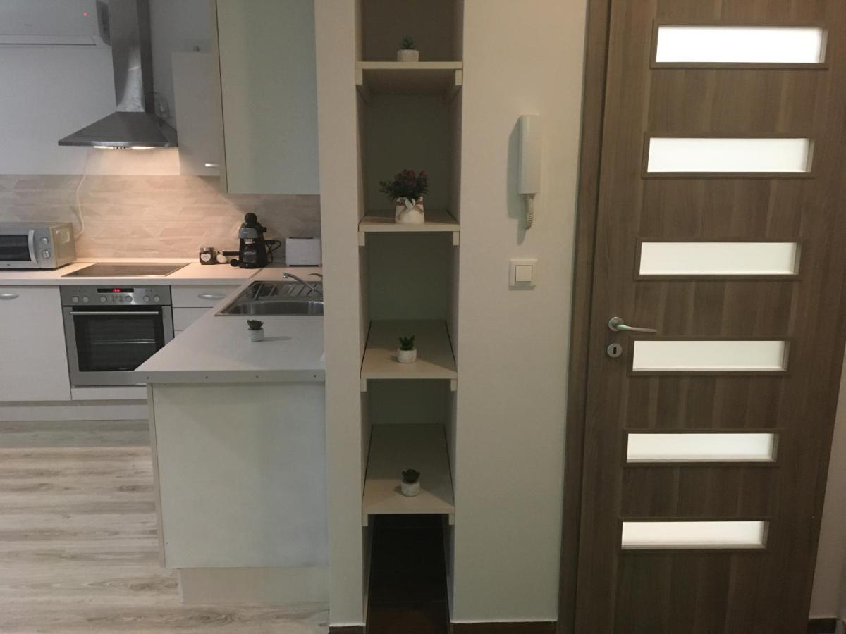Queen Apartman Debrecen Exterior foto