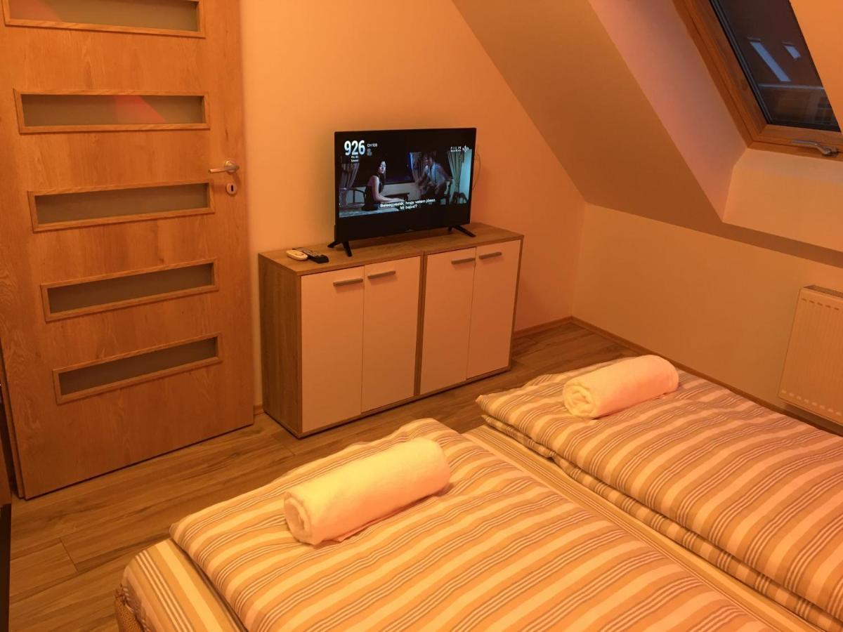 Queen Apartman Debrecen Exterior foto